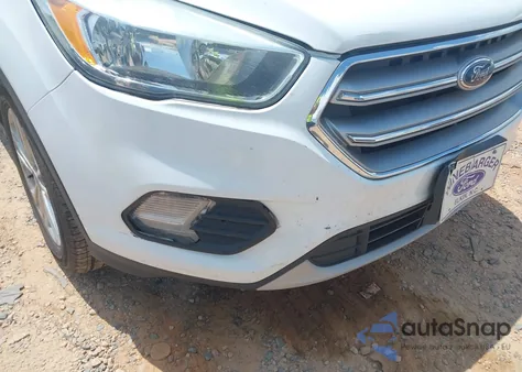 2017 Ford Escape Se z USA, uszkodzony, nr VIN 1FMCU9GD9HUD17077